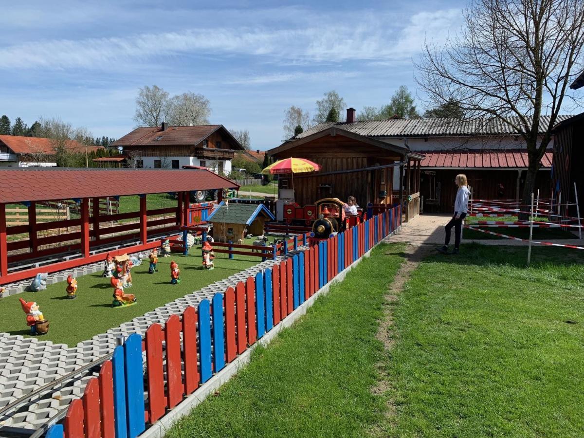 Ferienhaus Spielburg Altotting Luaran gambar