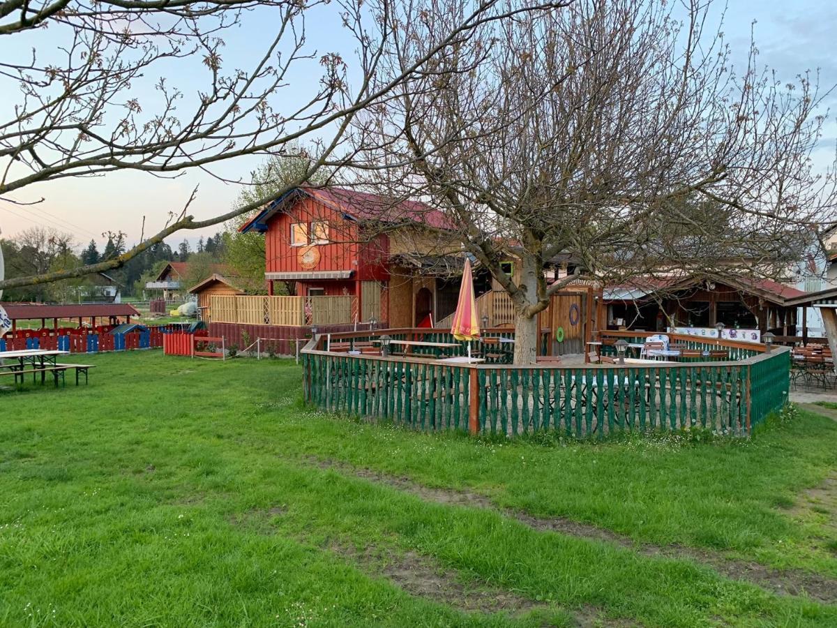 Ferienhaus Spielburg Altotting Luaran gambar